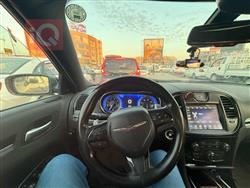 کرایسلەر 300